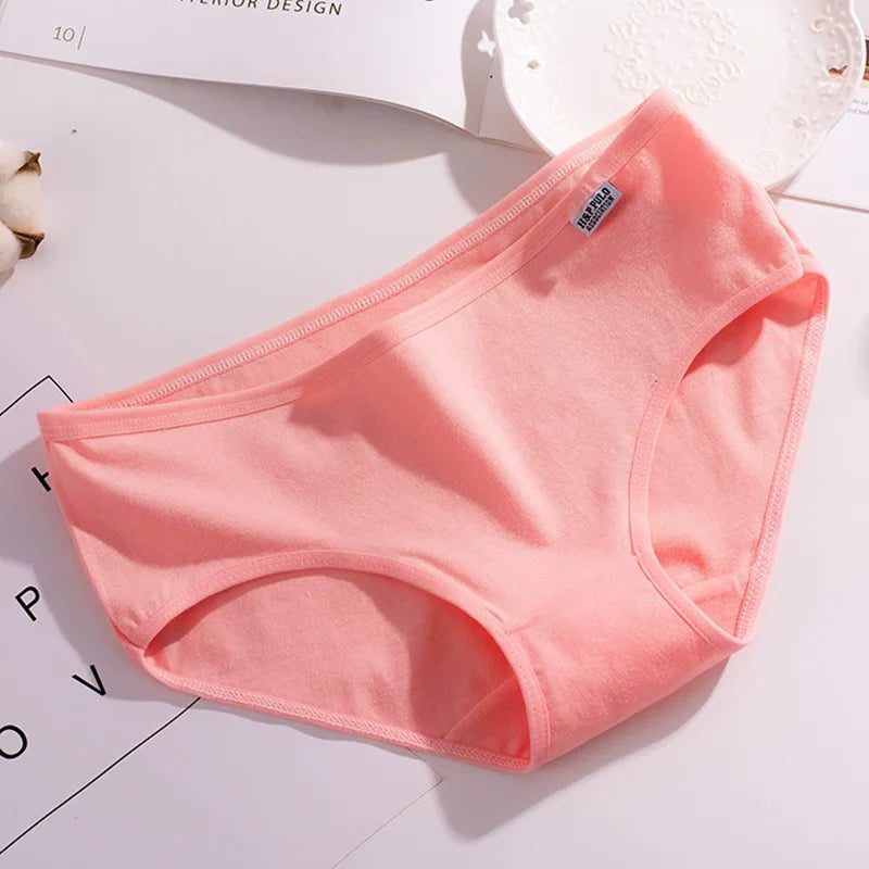 Soft Cotton Underwear for Women – 7PCS Plus Size Panties, Sexy & Comfortable