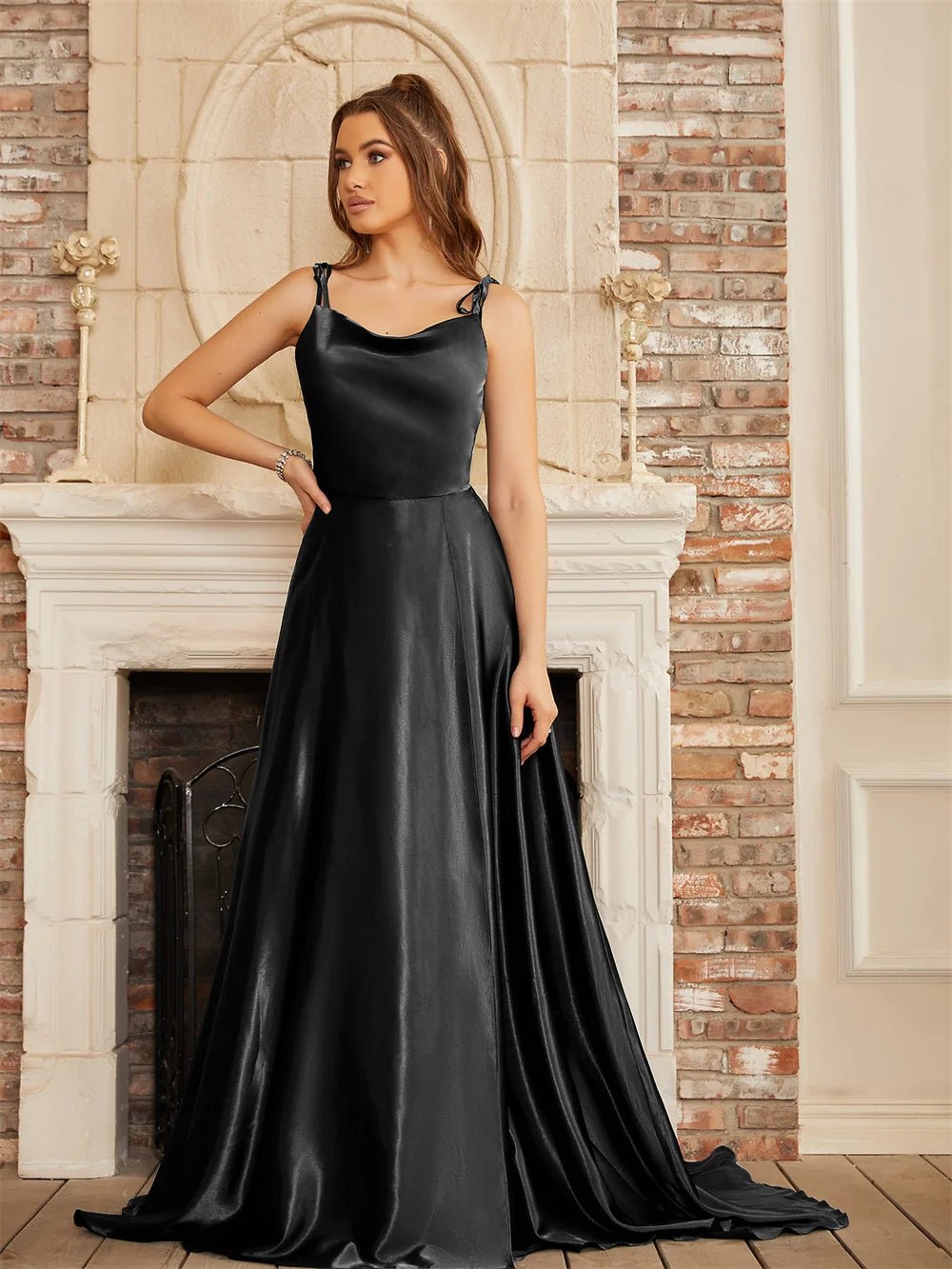 Elegant Women Satin Dress - froste Nordal